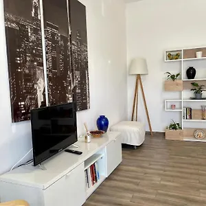  Appartamento Space And Comfort In - #free Private Parking# Italia